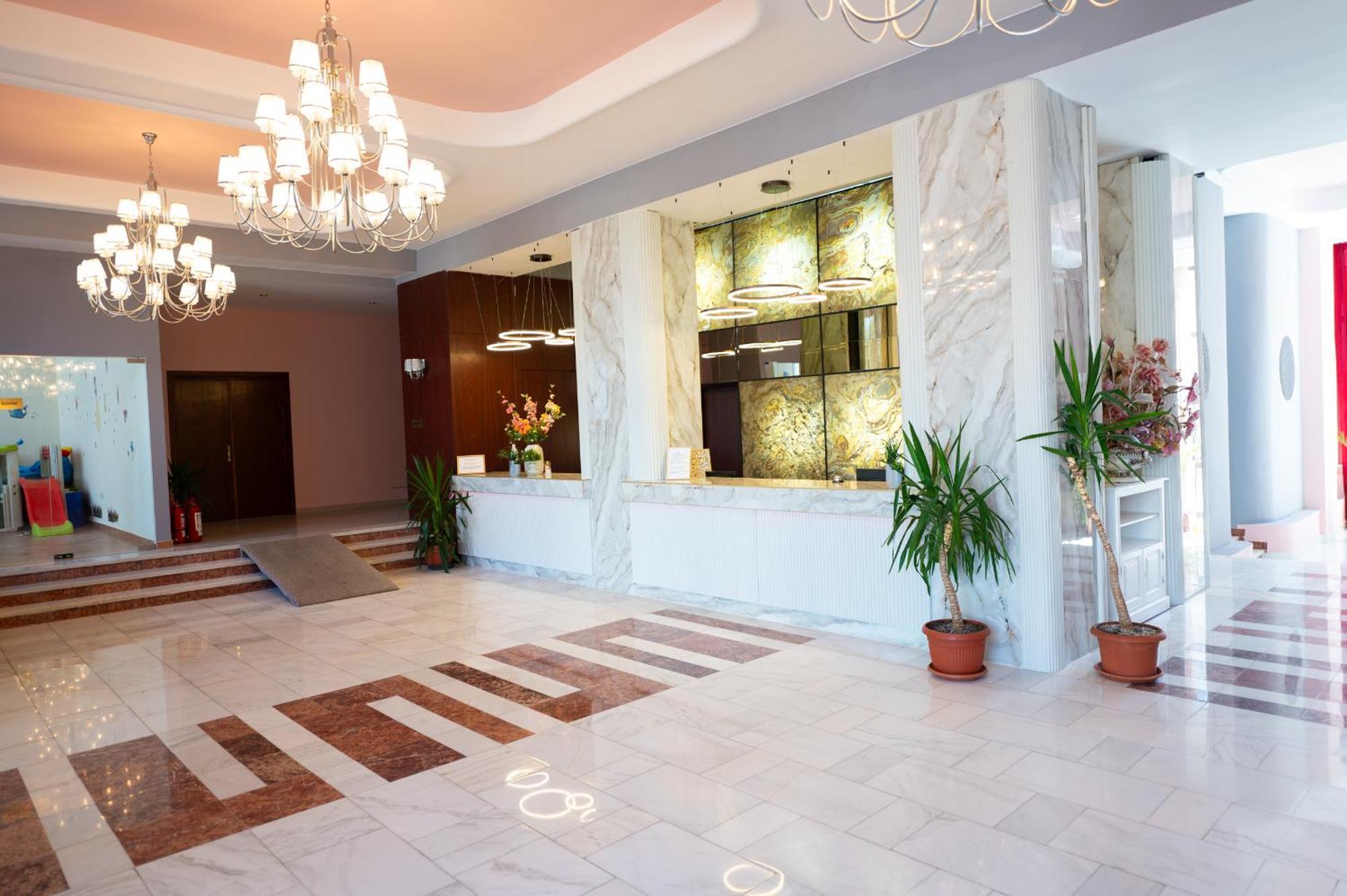 Hotel Ambasador Mamaia Exteriér fotografie